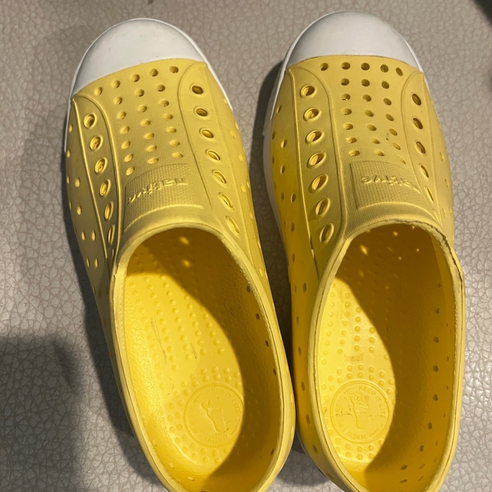 Native Yellow Slip-On Kids Water Shoes with White Toe